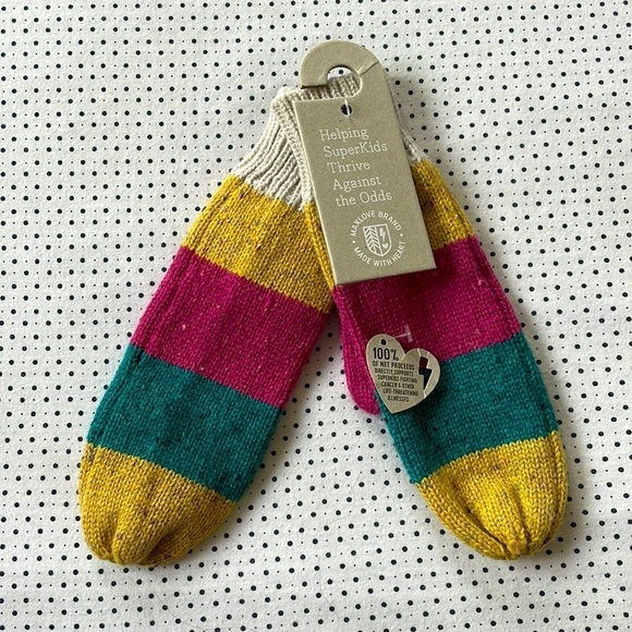MAXLOVE brand the Lucy multicolored mittens In women’s size small - Picture 2 of 5